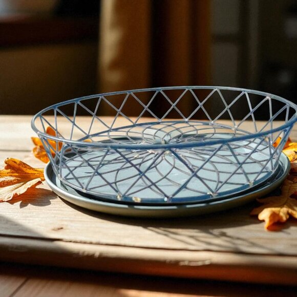 Vintage Large Round Wire Tray 15” - Picture 1 of 4